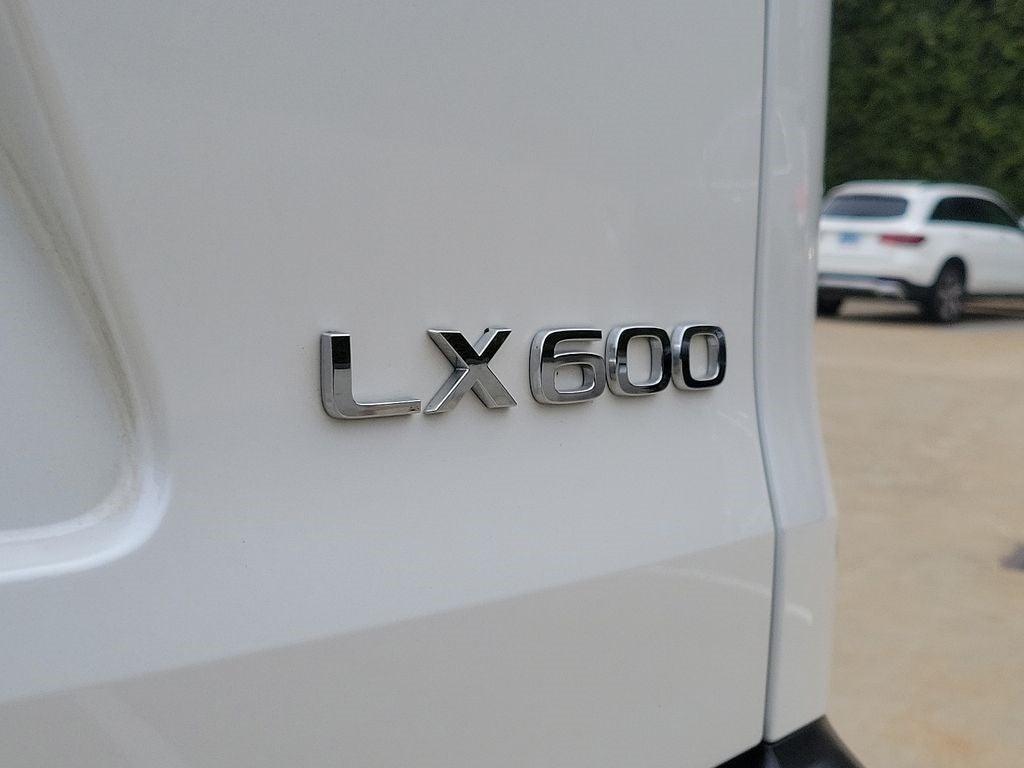 2023 Lexus LX 600 Luxury 600 Luxury APPEARANCE PKG